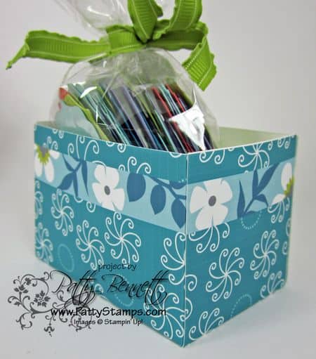 Blue flower box back