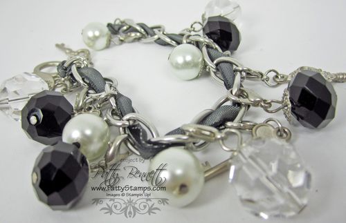 Simply adorned bracelet 1
