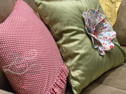 1 leadership pillows 2 1 leadership pillows 2