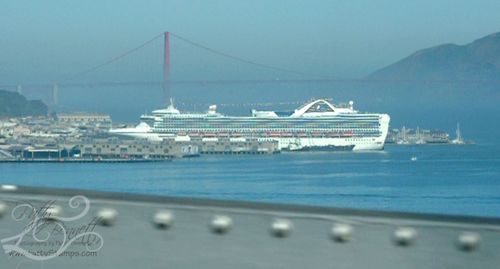 Grand princess golden gate bridge