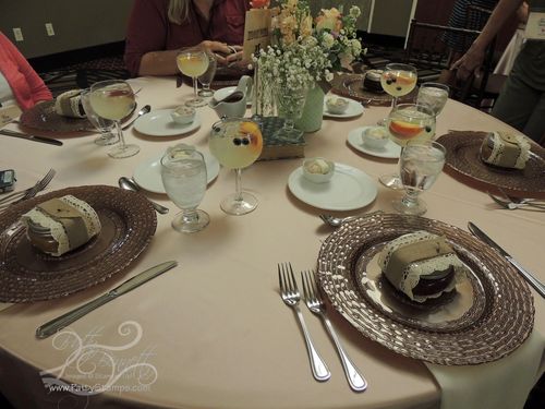 Founders-circle-dinner-table Founders-circle-dinner-table