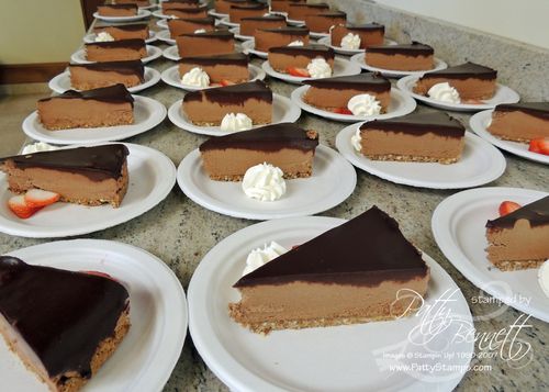 Founders-circle-patty-lunch-dessert