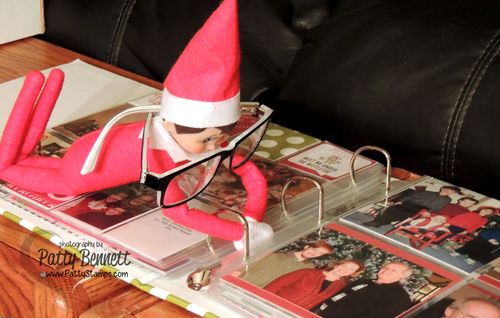 Elf-on-a-shelf-reading