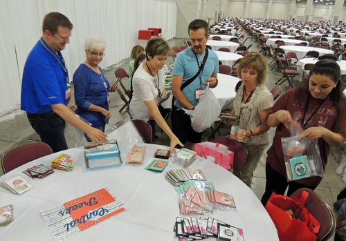 Convention-stampin-up-swap-control-freaks Convention-stampin-up-swap-control-freaks