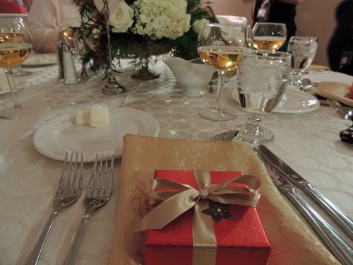 Founders-circle-dinner-2014-place-setting
