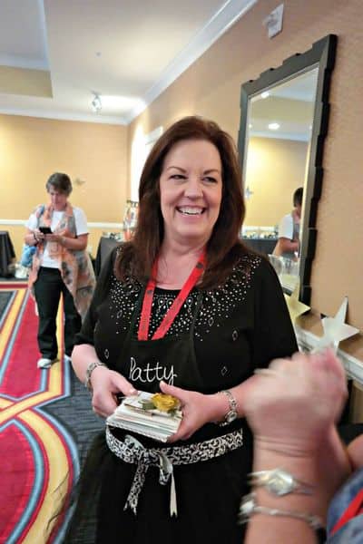 20-year-celebration-becky-reading-stampin-up-convention-surprise-3