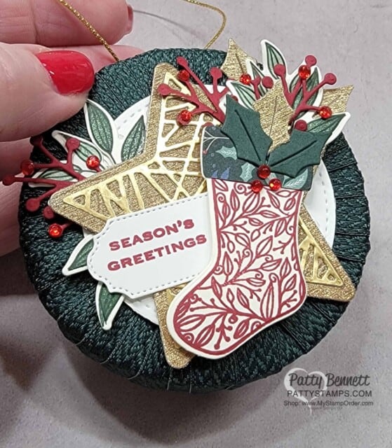 Cute Christmas Wreath Ornament idea with a spool of ribbon and the Stampin' Up! Tidings and Trimmings bundle. DIY Christmas Craft idea!