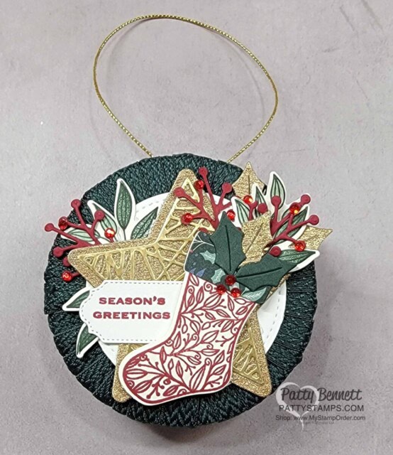 Cute Christmas Wreath Ornament idea with a spool of ribbon and the Stampin' Up! Tidings and Trimmings bundle. DIY Christmas Craft idea!